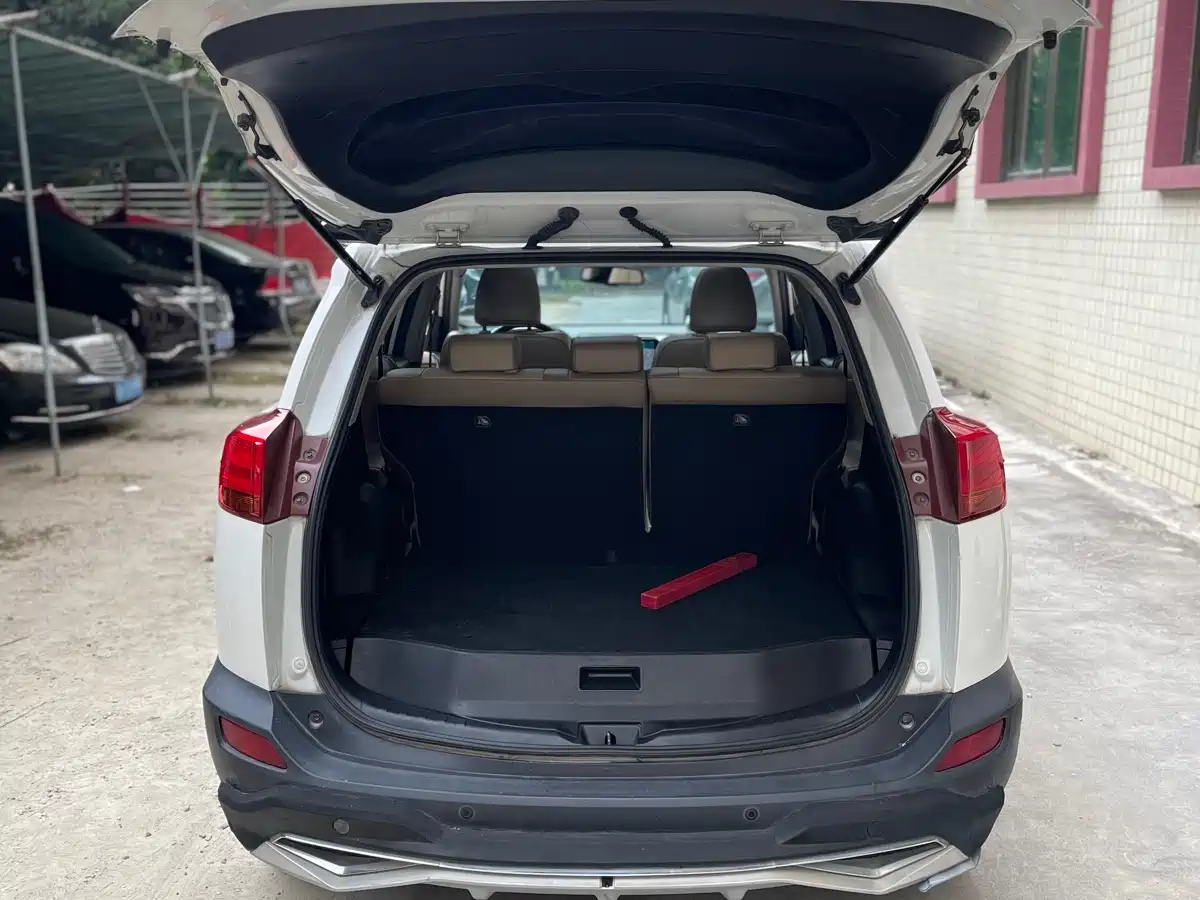 Toyota RAV4 Rongfang 2013 2.5L Auto 4WD Elite фото 15