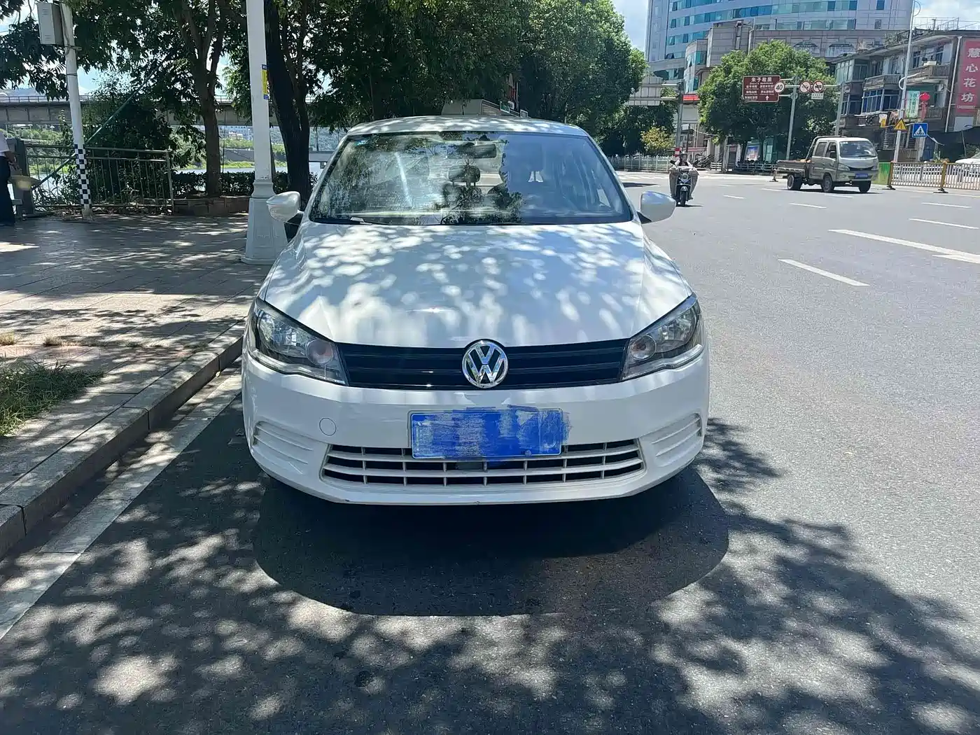 Volkswagen Jetta 2015 Value Edition 1.6L Manual Comfort фото 2