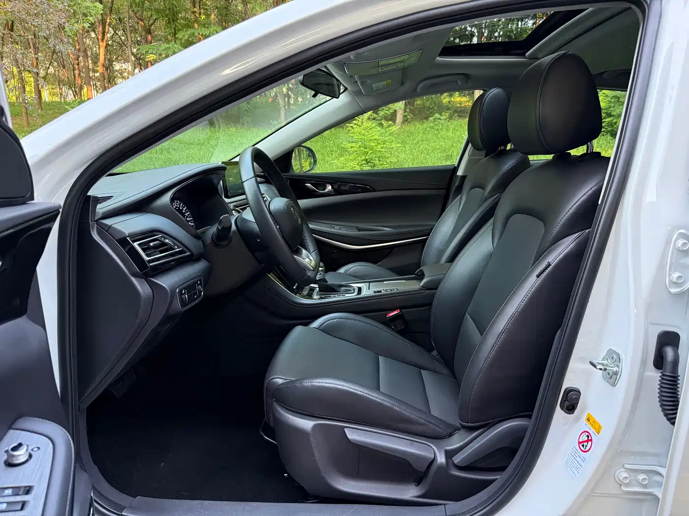 Changan Ruicheng CC 2022 2022 Blue Whale Edition 1.5T DCT Elite