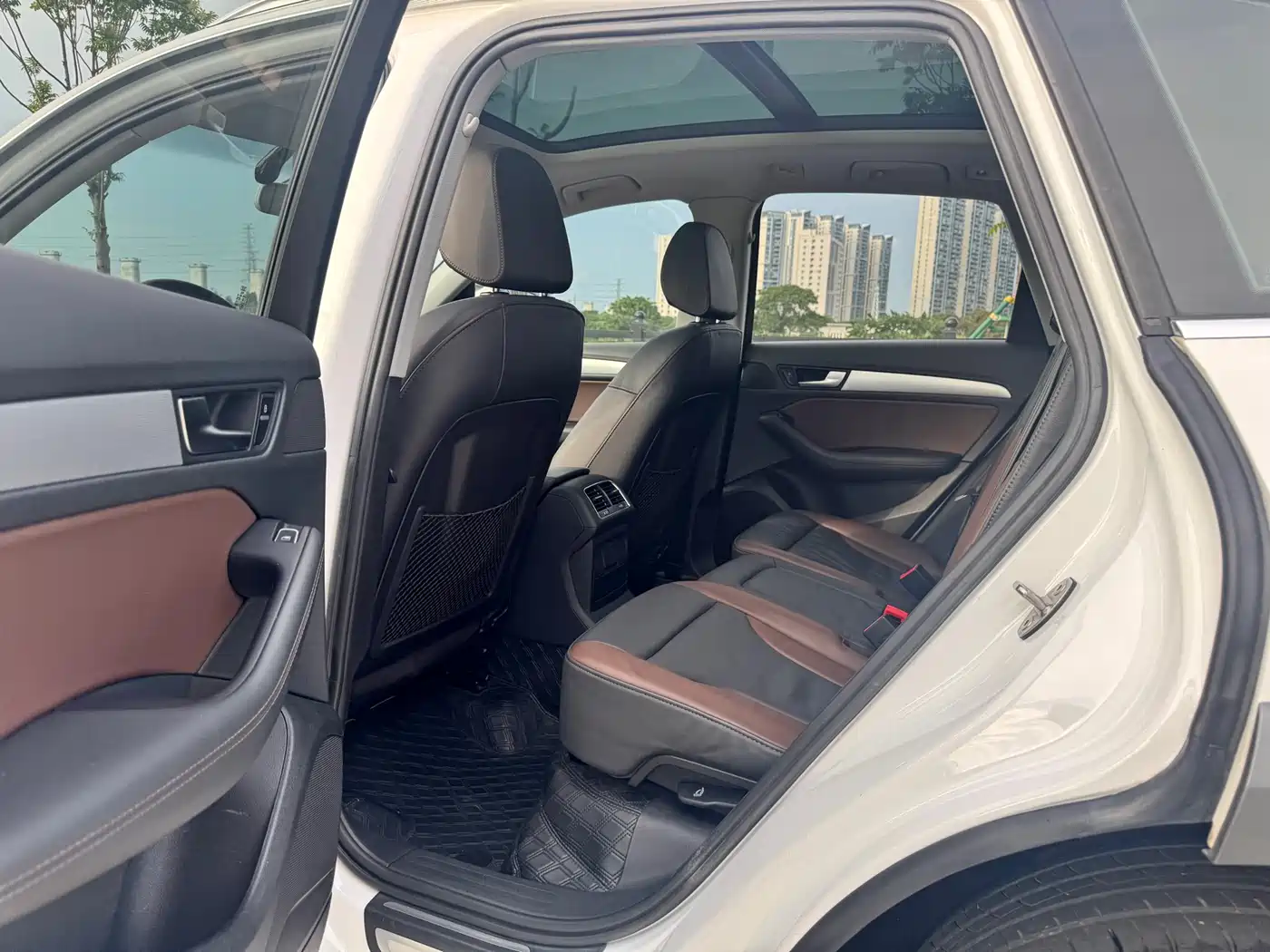 Audi Q5 2017 Plus 40 TFSI Technology фото 4