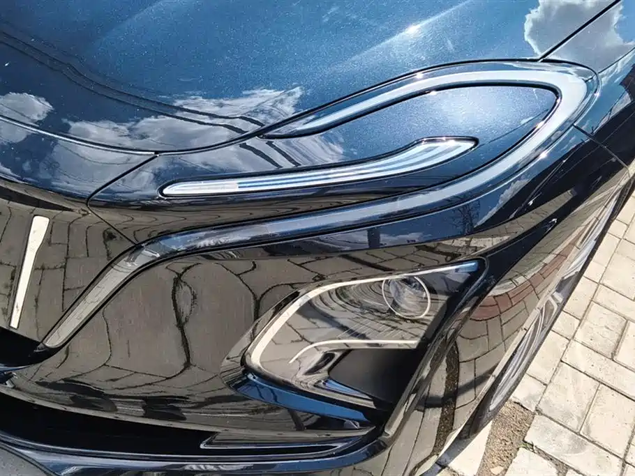 Hongqi E-QM5 2023 620km PLUS фото 5