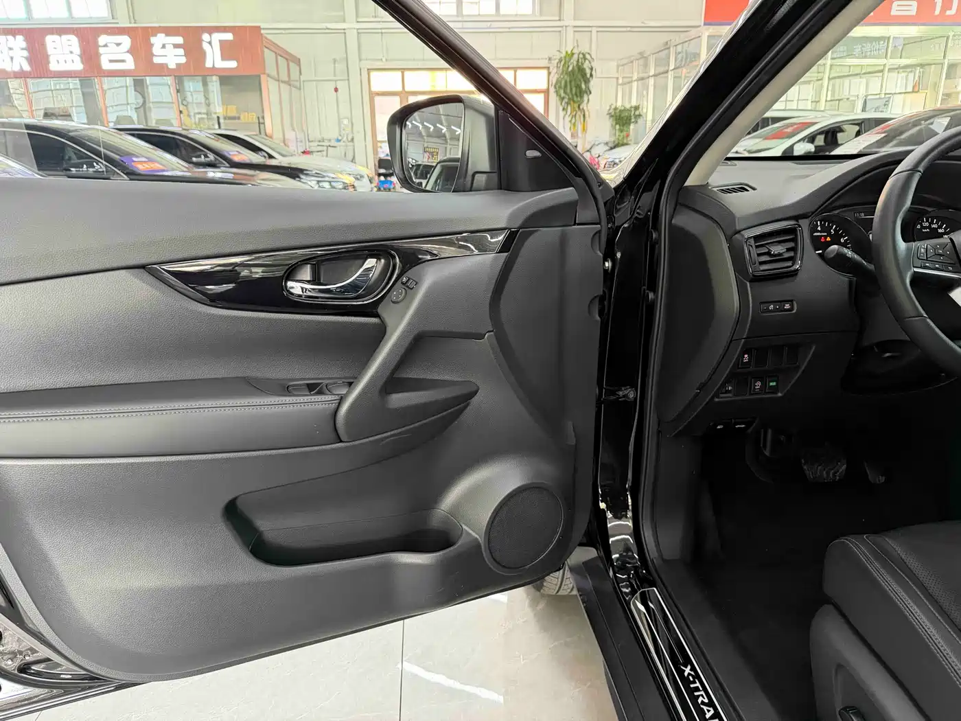 NISSAN QIJUN