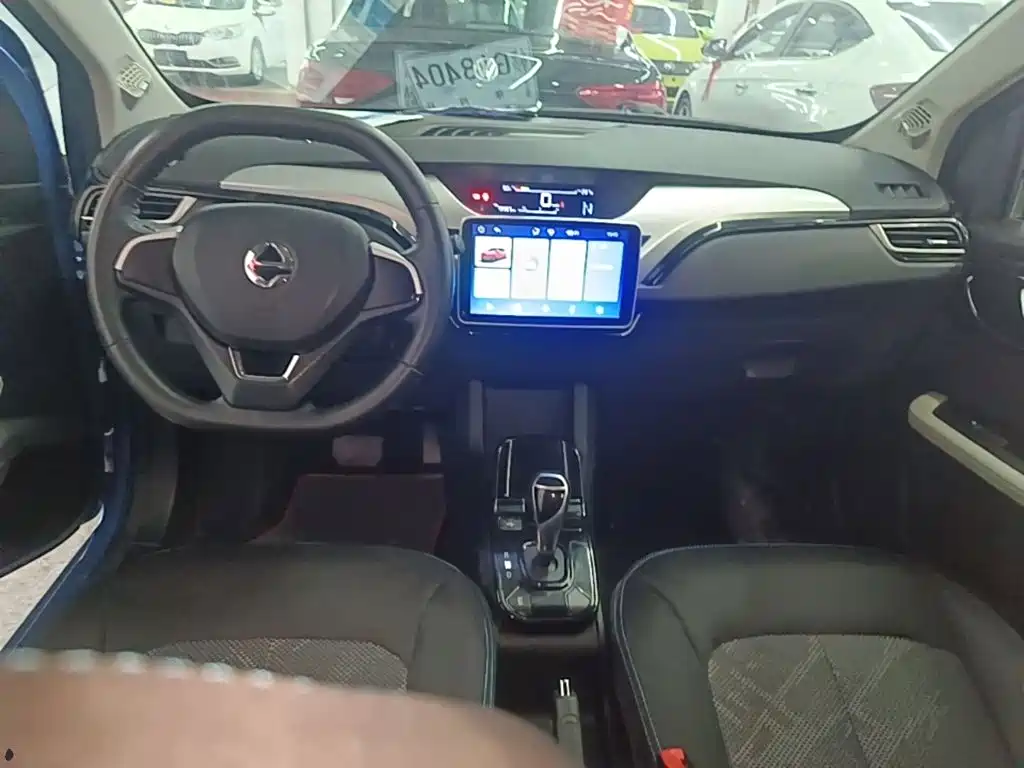 JMCG New Energy Yizhi EV3 2022 2021 Mini Radar Yue Run Model