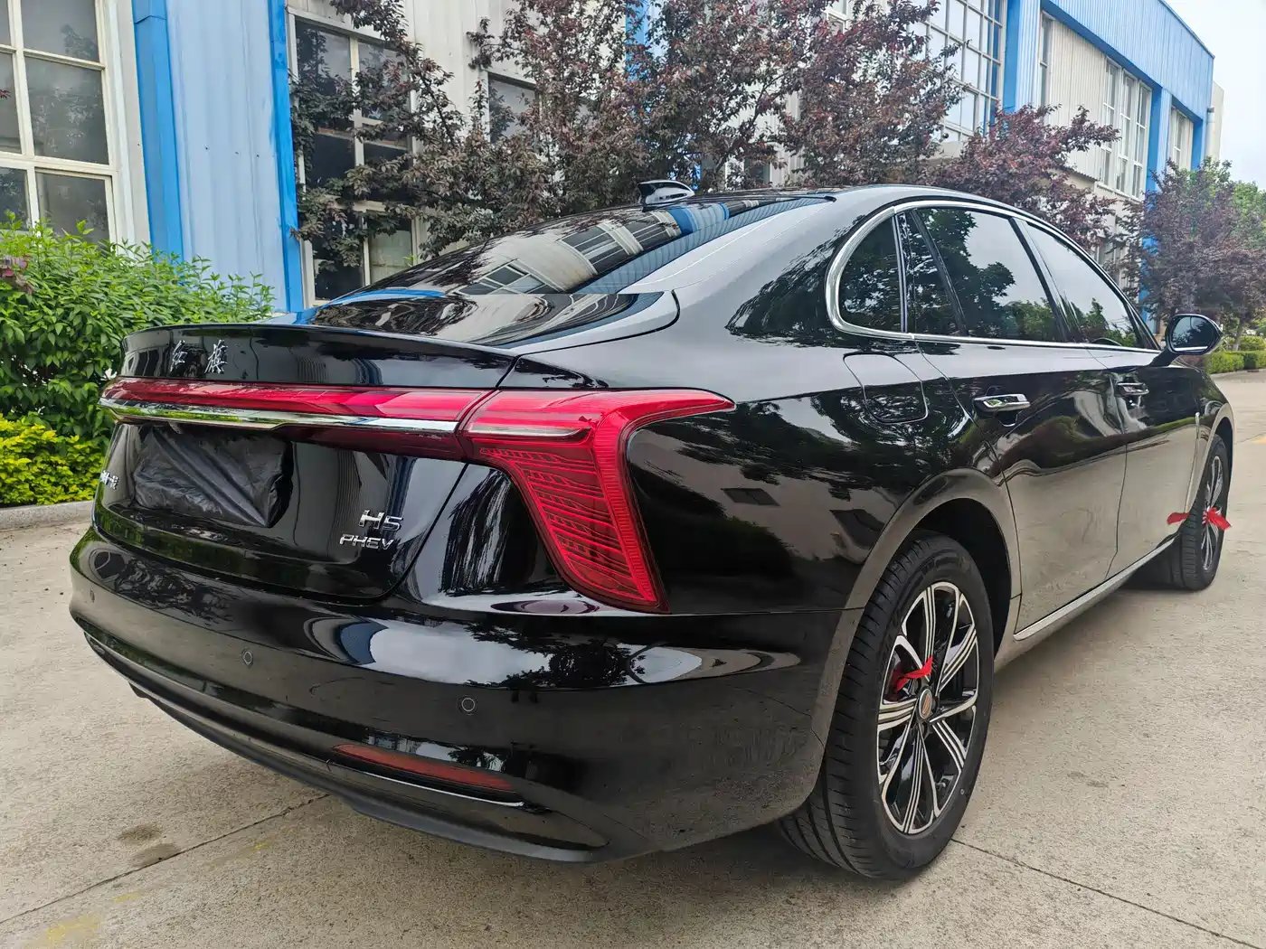 Hongqi H5 PHEV 2025 130 Super Hybrid Edition фото 5