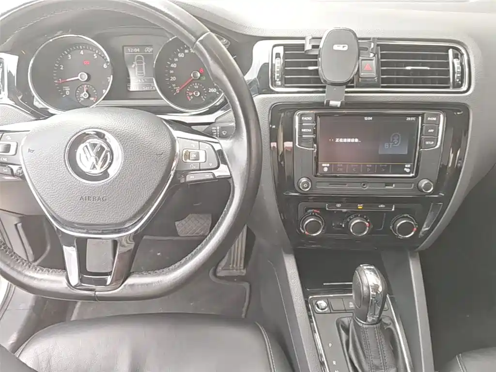 Volkswagen Sagitar 2018 280TSI DSG Comfort фото 10