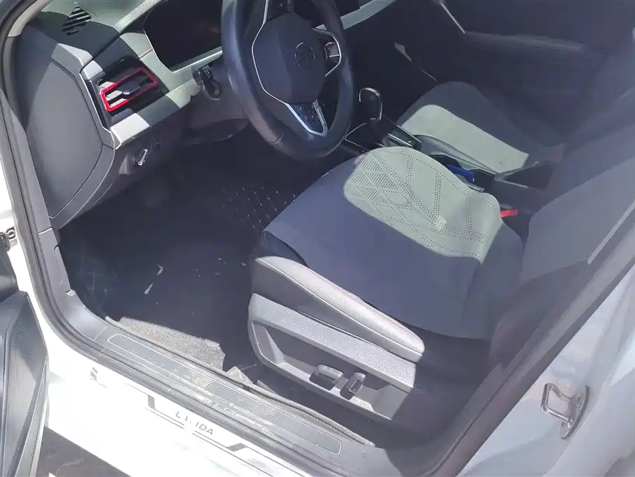 Volkswagen Lavida 2024 Model 300TSI DSG Starlight Leading Edition фото 9