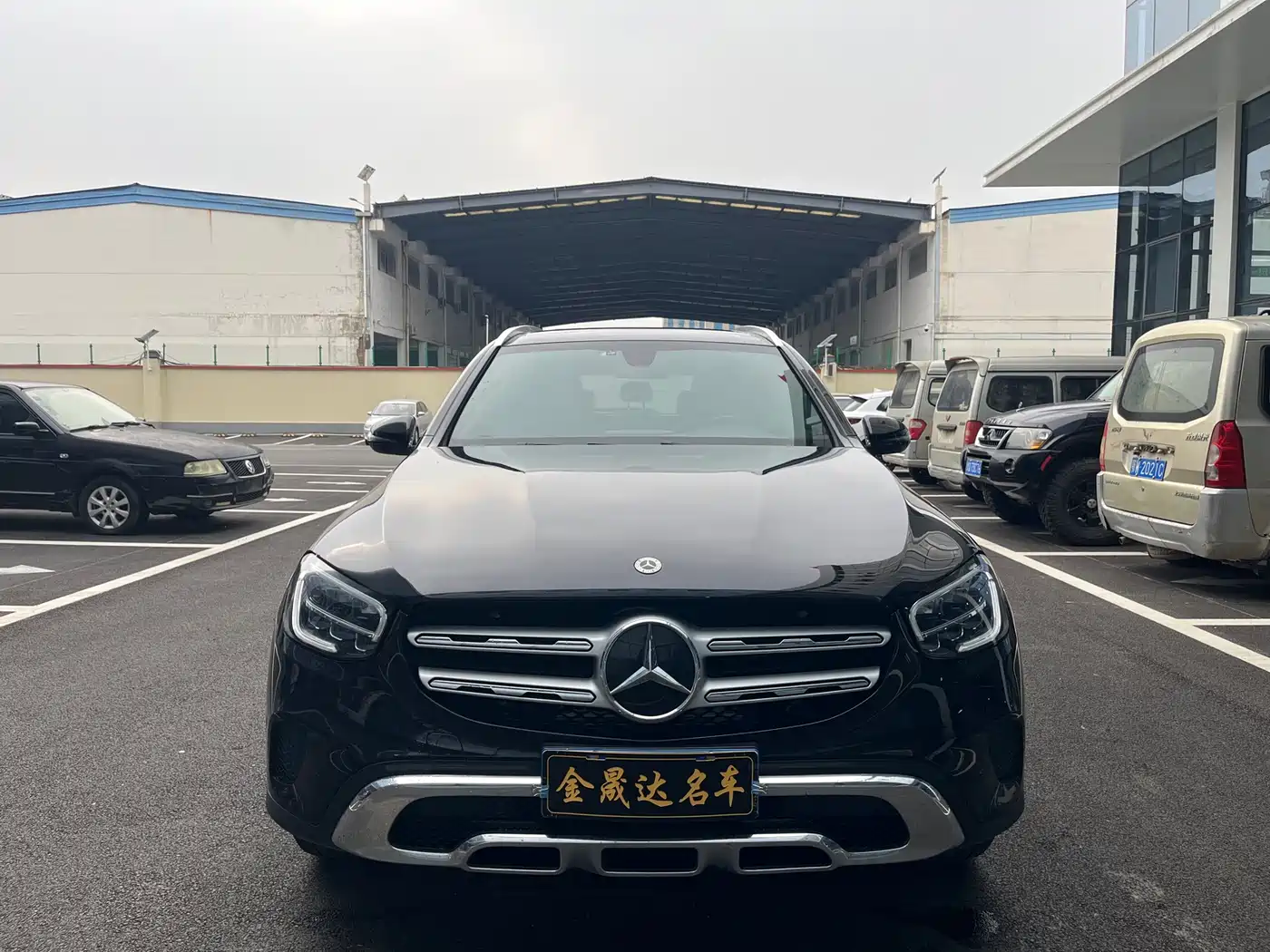 Mercedes-Benz GLC 2021 GLC 260 L 4MATIC Sporty фото 2