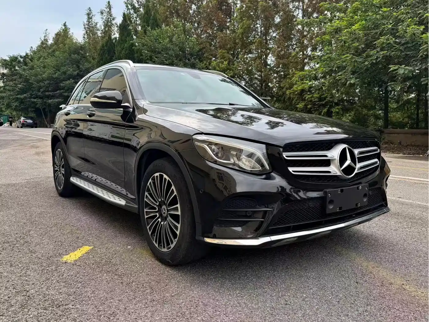 Фото 2 - Mercedes-Benz GLC