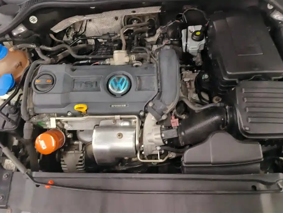 Volkswagen Sagitar 2014 Facelift 1.4TSI Automatic Luxury фото 10