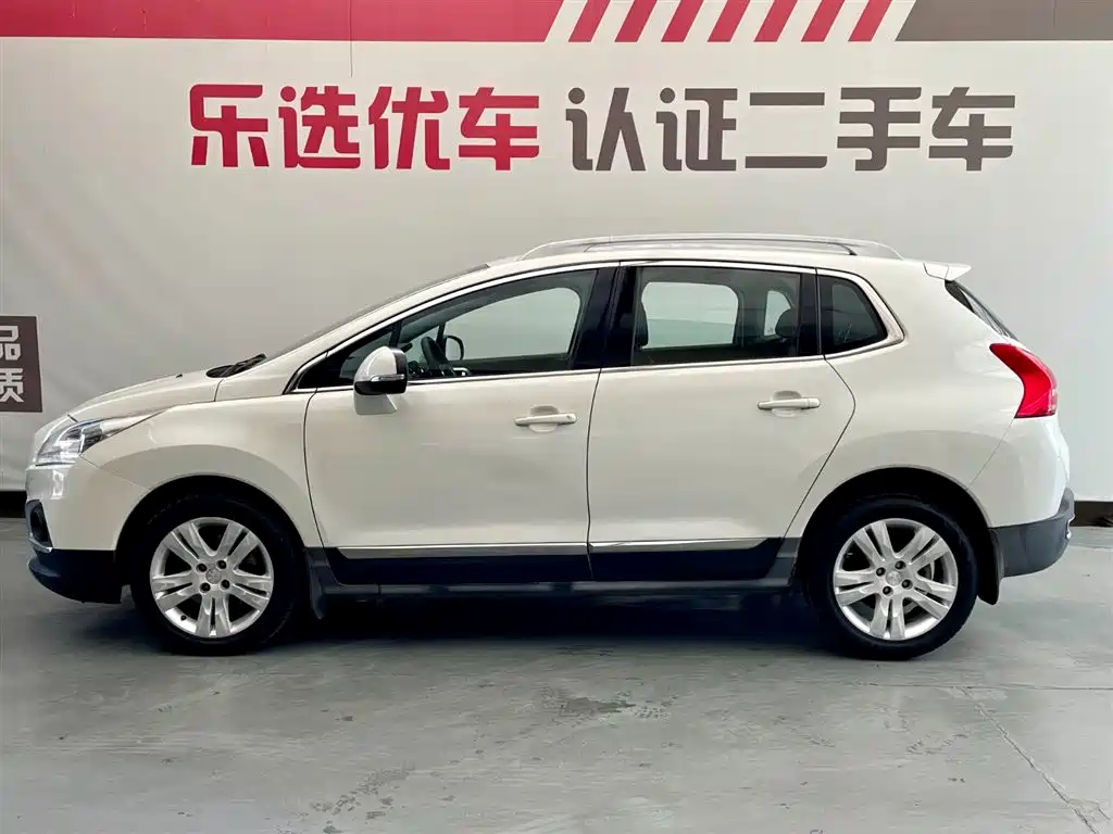 Peugeot 3008 2015 2.0L Automatic Classic Edition фото 3