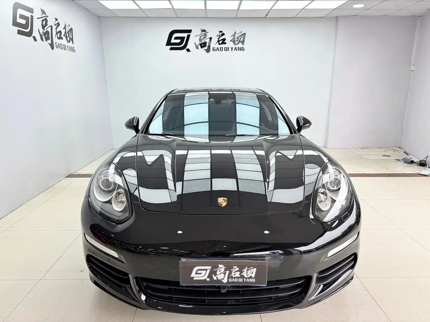 Porsche Panamera 2014 Panamera 3.0T фото 4