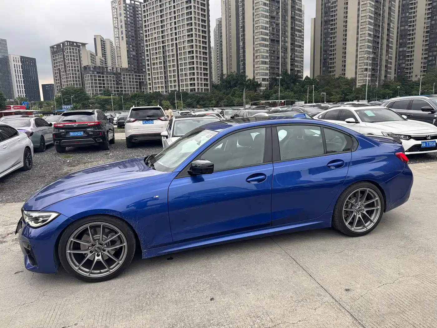 BMW 3 Series 2020 330i M Sport Blackout Package фото 7