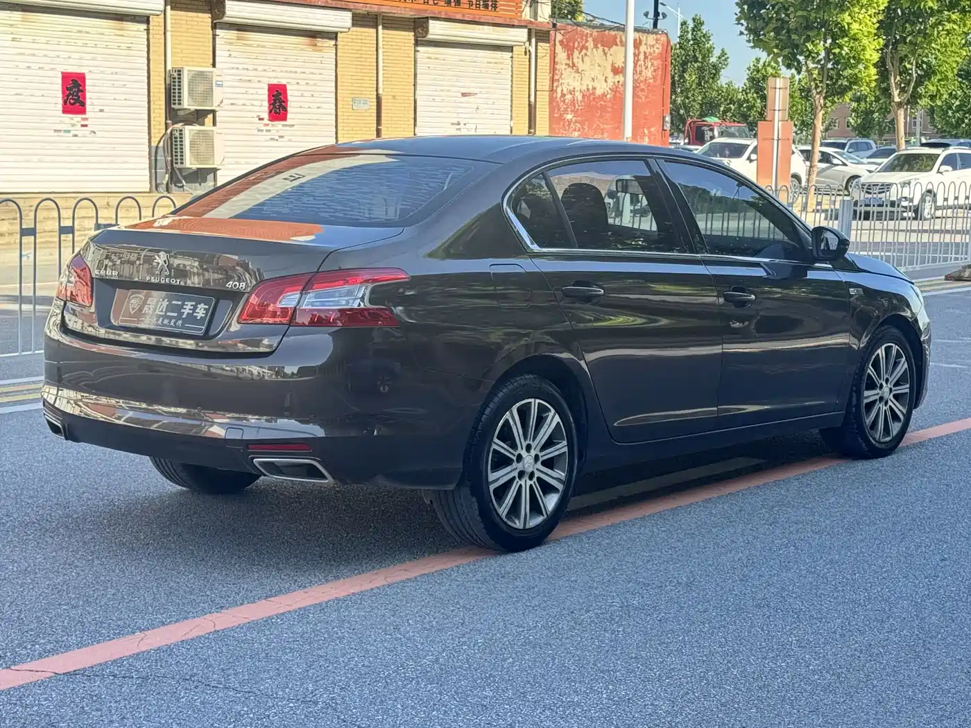 Peugeot 408 2016 1.6T Automatic Luxury Edition фото 8