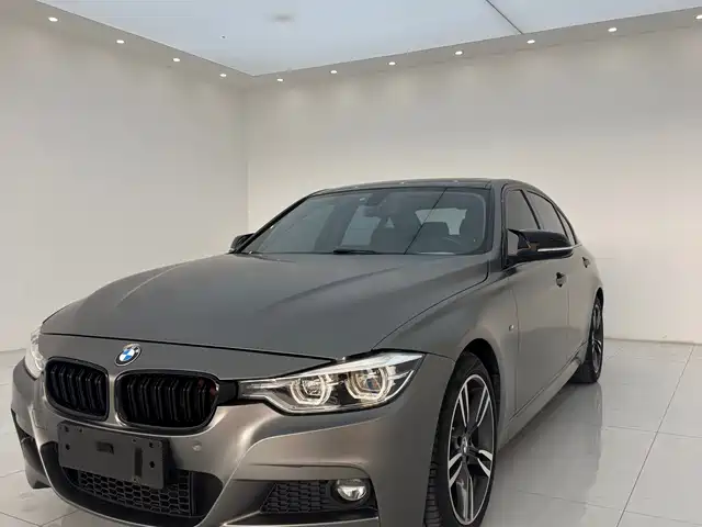BMW 3 Series 2018 320Li Leading M Sport Package — фото 1