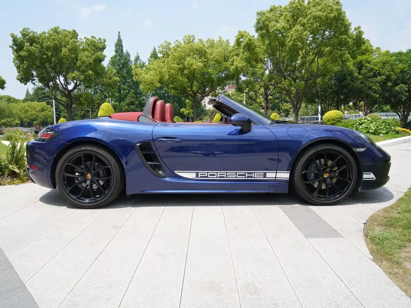Porsche 718 2023 Boxster Style Edition 2.0T фото 10