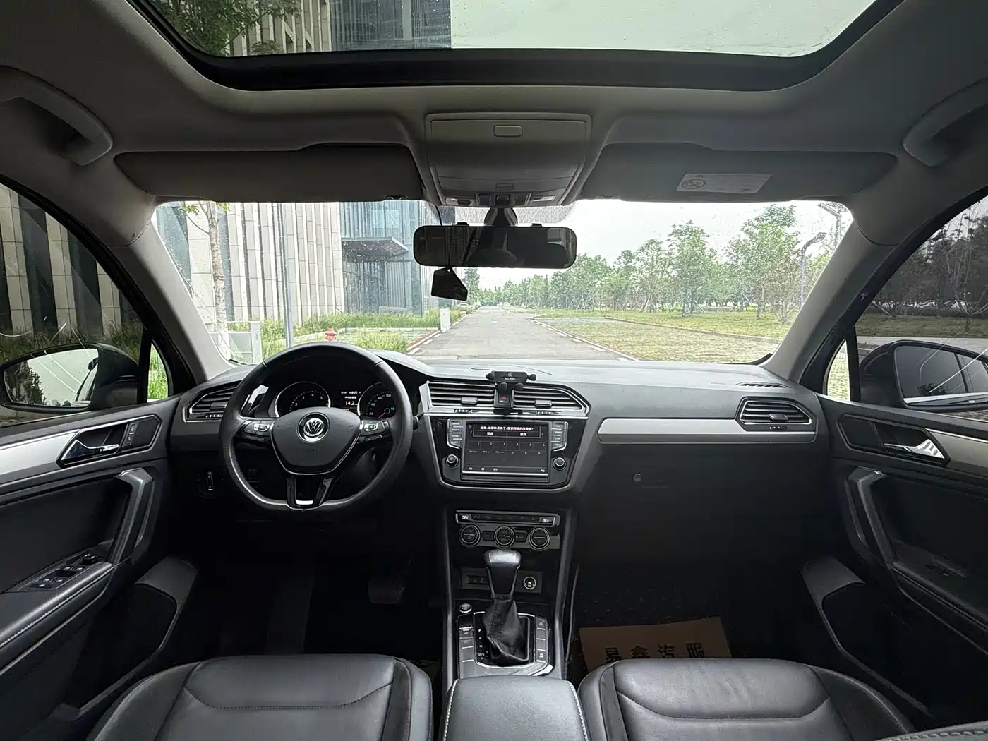 Volkswagen Tiguan L 2018 330TSI Automatic 2WD Luxury Edition фото 6