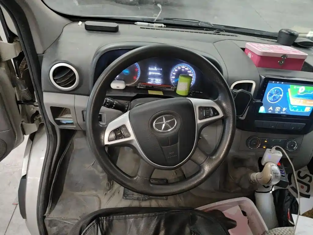 JAC Motors Star锐 2023 2023 2.0T 5 Series Express Edition 6/7-seater D20TCIF1