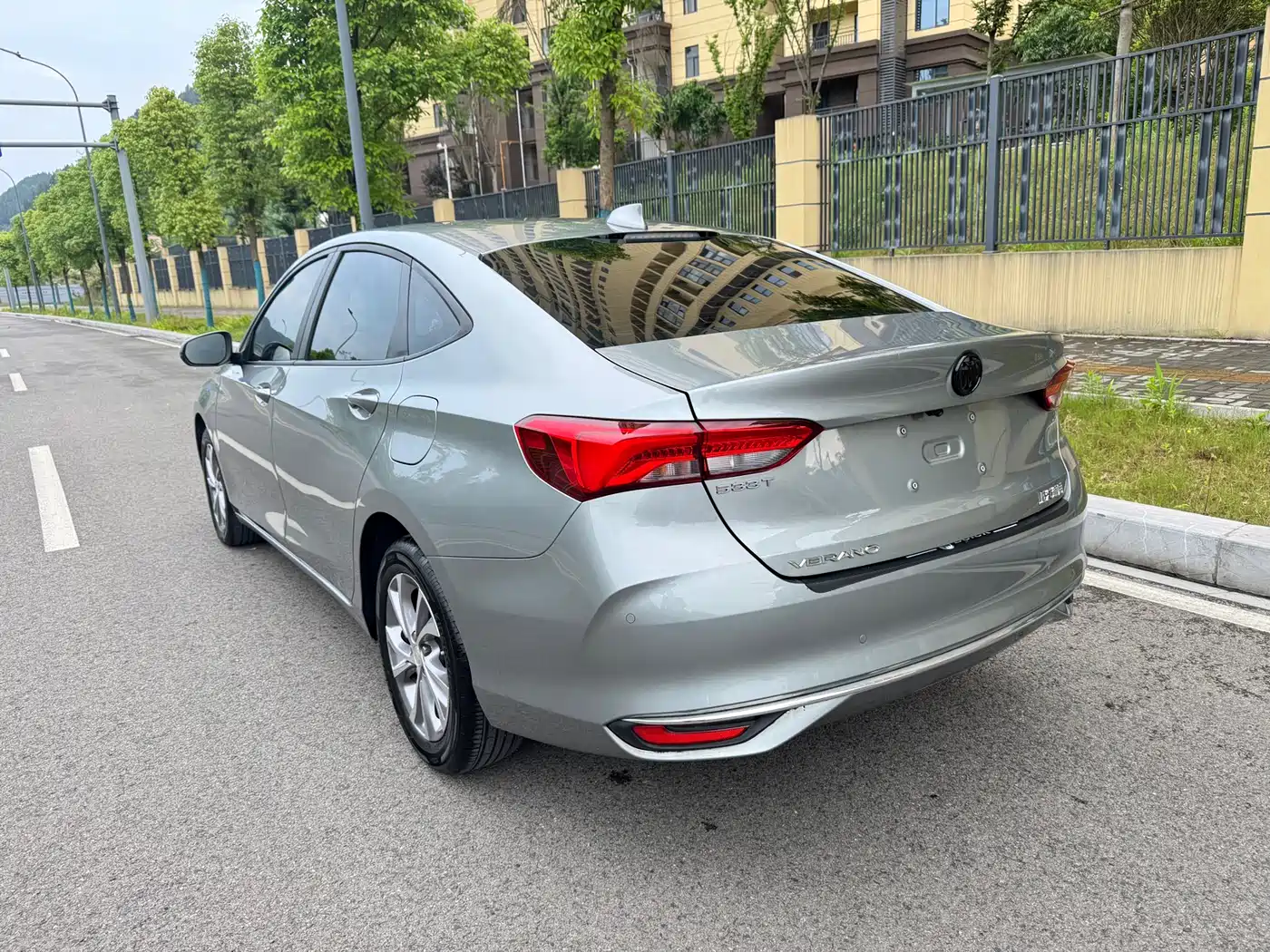 Buick Verano 2023 Pro GS Gale Edition фото 9