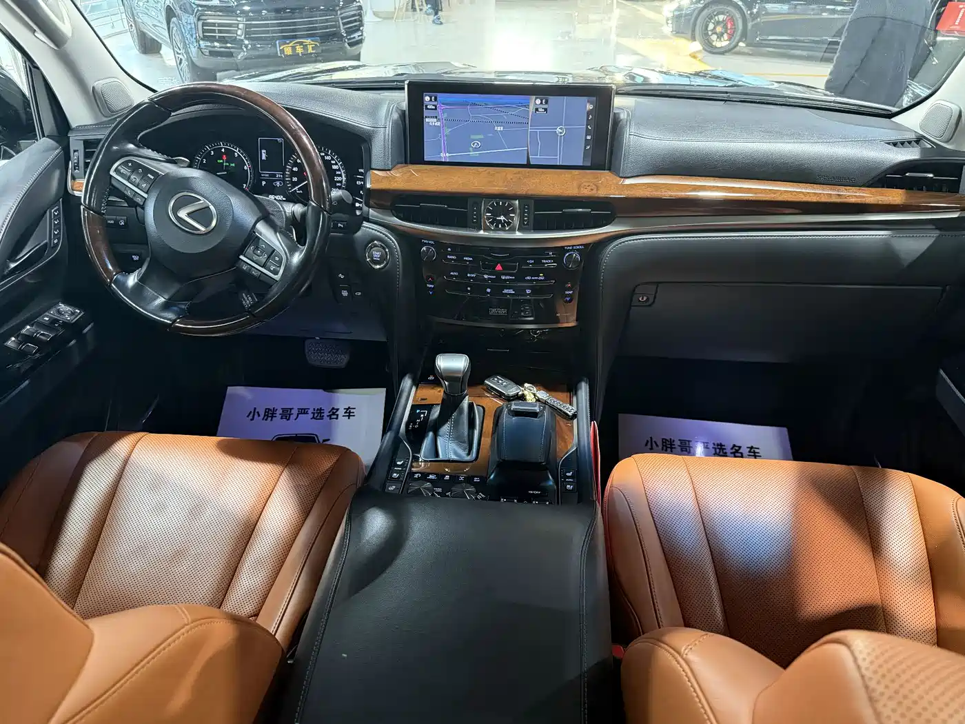 Lexus LX 2017 570 Prestige Luxury фото 14