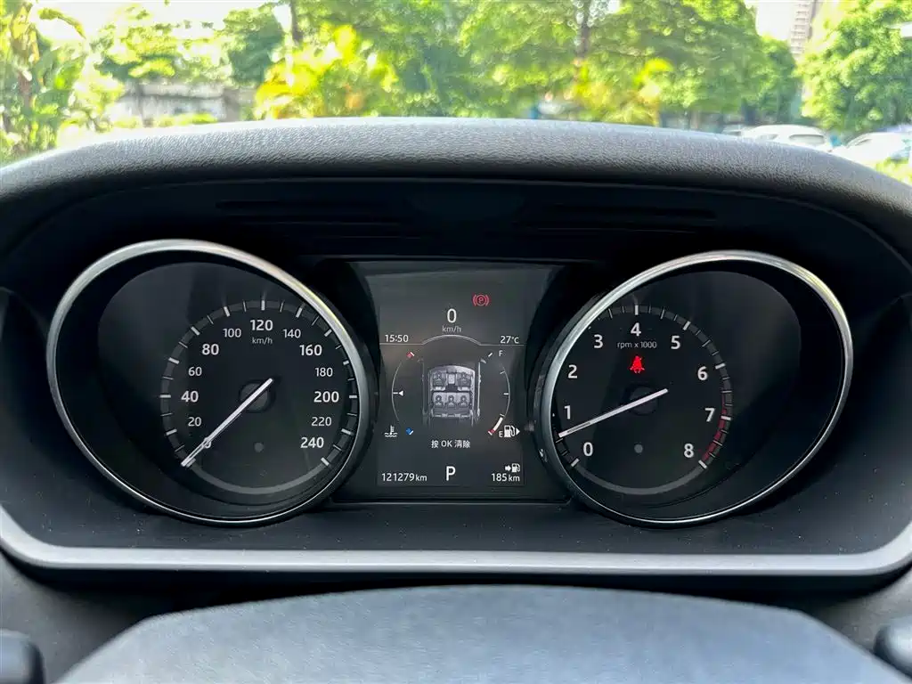 Land Rover Discovery 2017 3.0 SC V6 S фото 24
