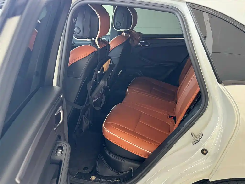 Porsche Macan 2021 Macan 2.0T фото 8