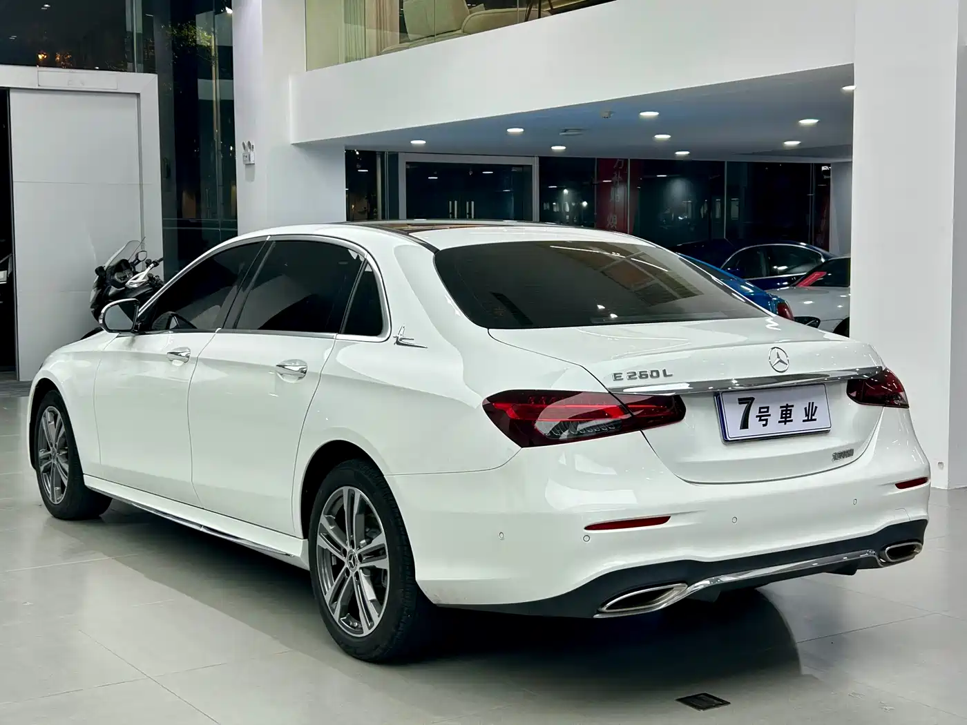 Mercedes-Benz E-Class 2022 Facelift E 260 L Sport фото 16