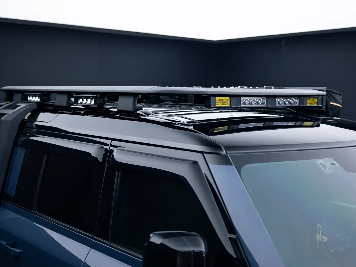 Land Rover Defender 2023 Facelift 110 3.0T P400 X-DYNAMIC HSE фото 34