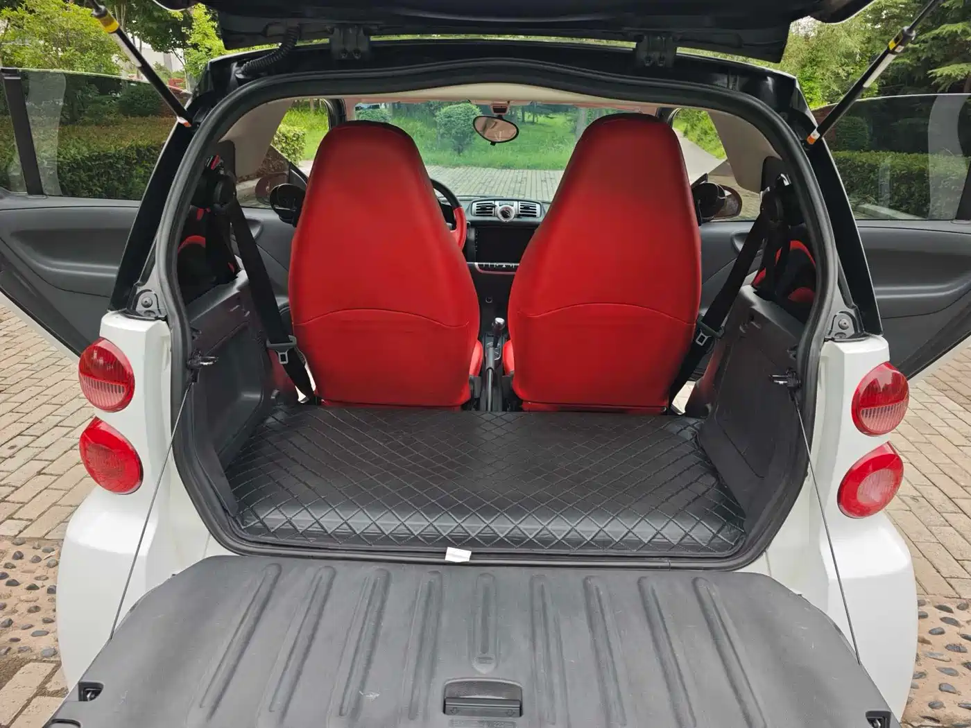 smart fortwo 2013 2012 1.0 MHD Hardtop Standard