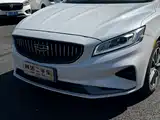 Фото 29 - Geely Borui
