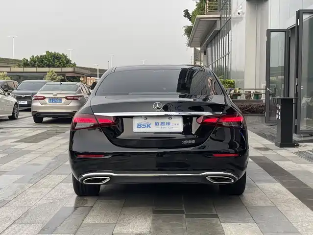 Mercedes-Benz E-Class 2023 Facelift E 260 L — фото 3