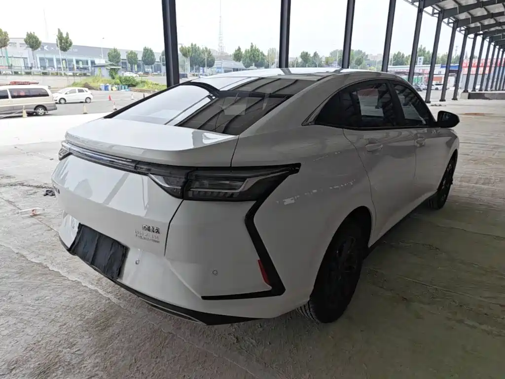 Dongfeng Aeolus Yixuan 2025 2025 1.5L Auto Luxury