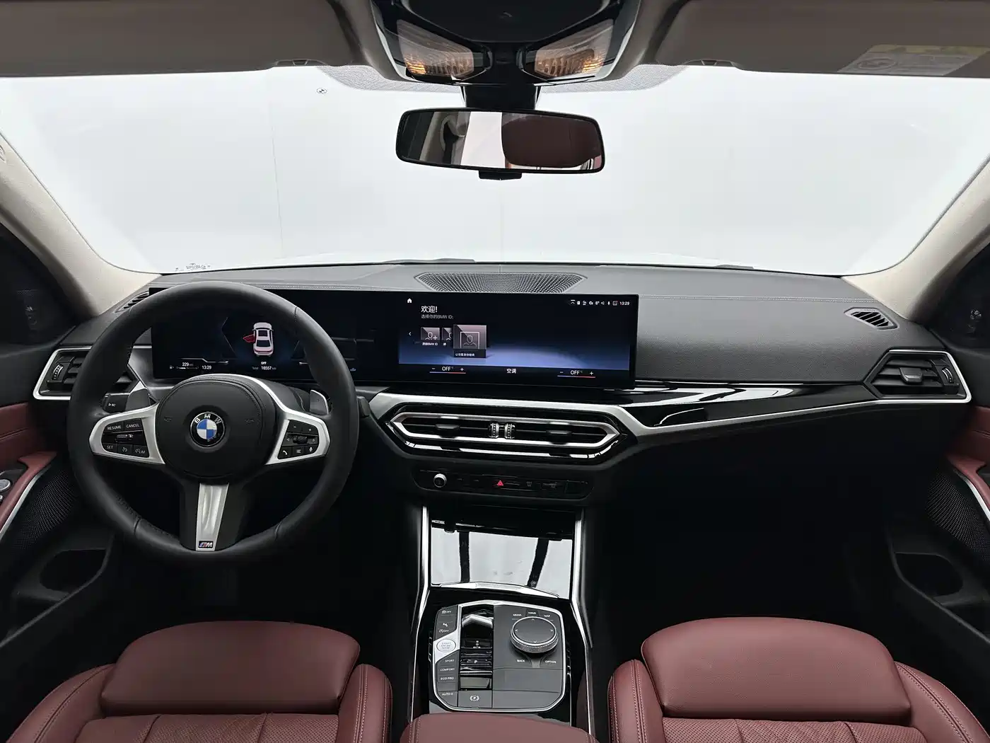 BMW 3 Series 2023 320Li M Sport Package фото 7