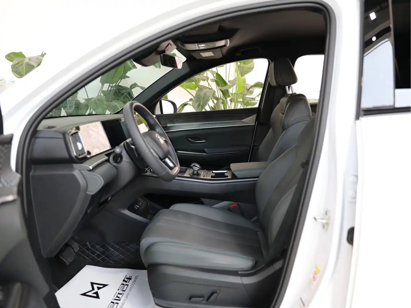 BYD Song Pro New Energy 2025 2nd Generation Smart Drive Edition DM-i 75KM Leading Type фото 6