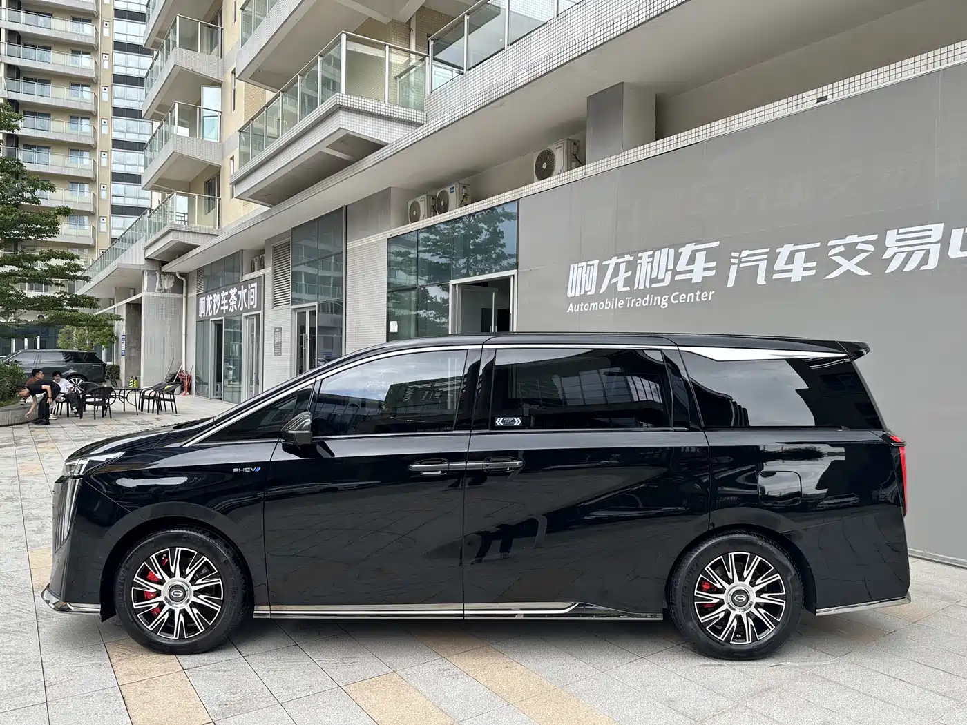 GAC Trumpchi Trumpchi E9 2023 E9 MAX фото 19