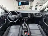 Фото 15 - Volkswagen T-ROC