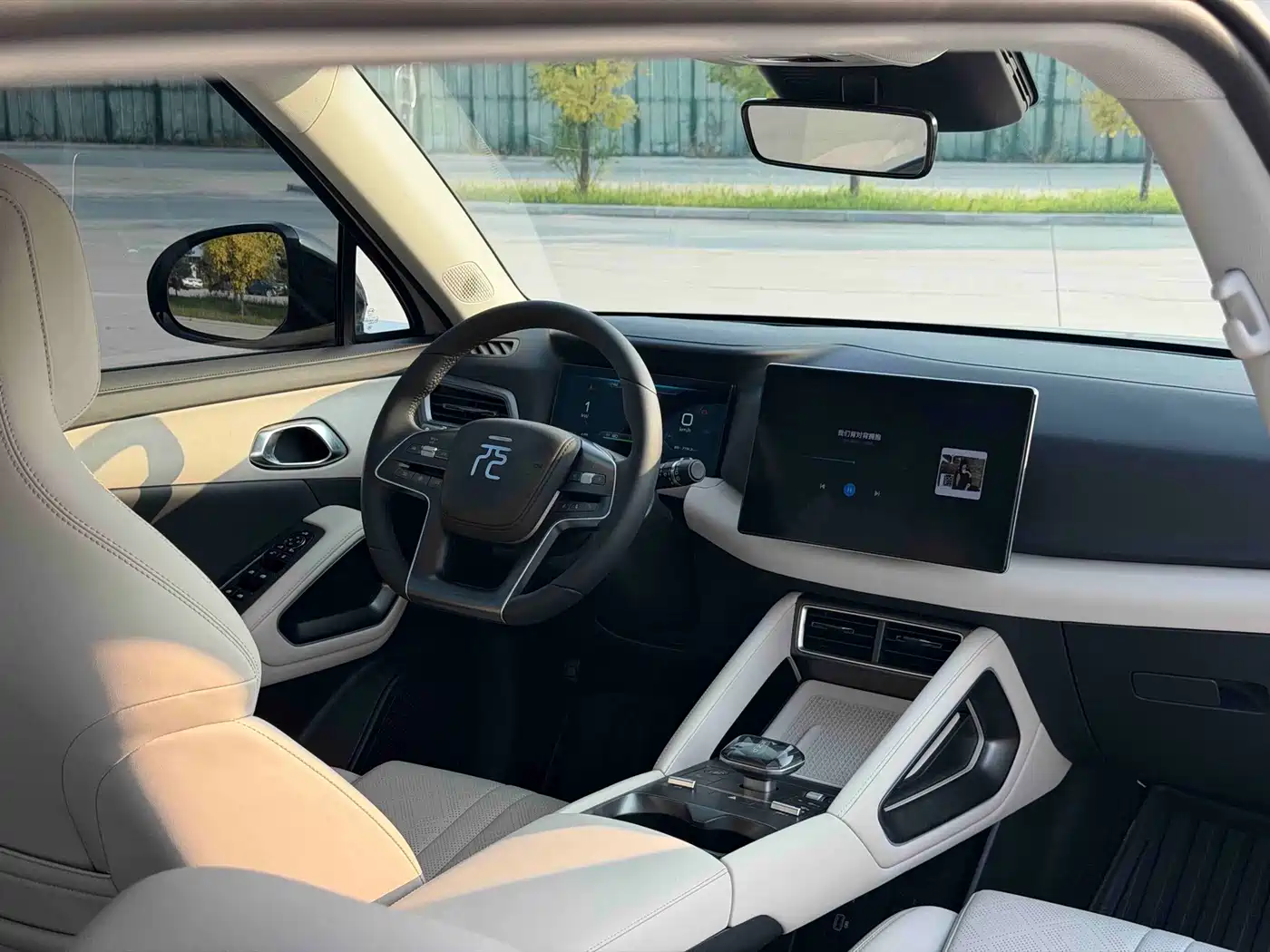 BYD Yuan UP 2024 2024 401KM Surpass Edition