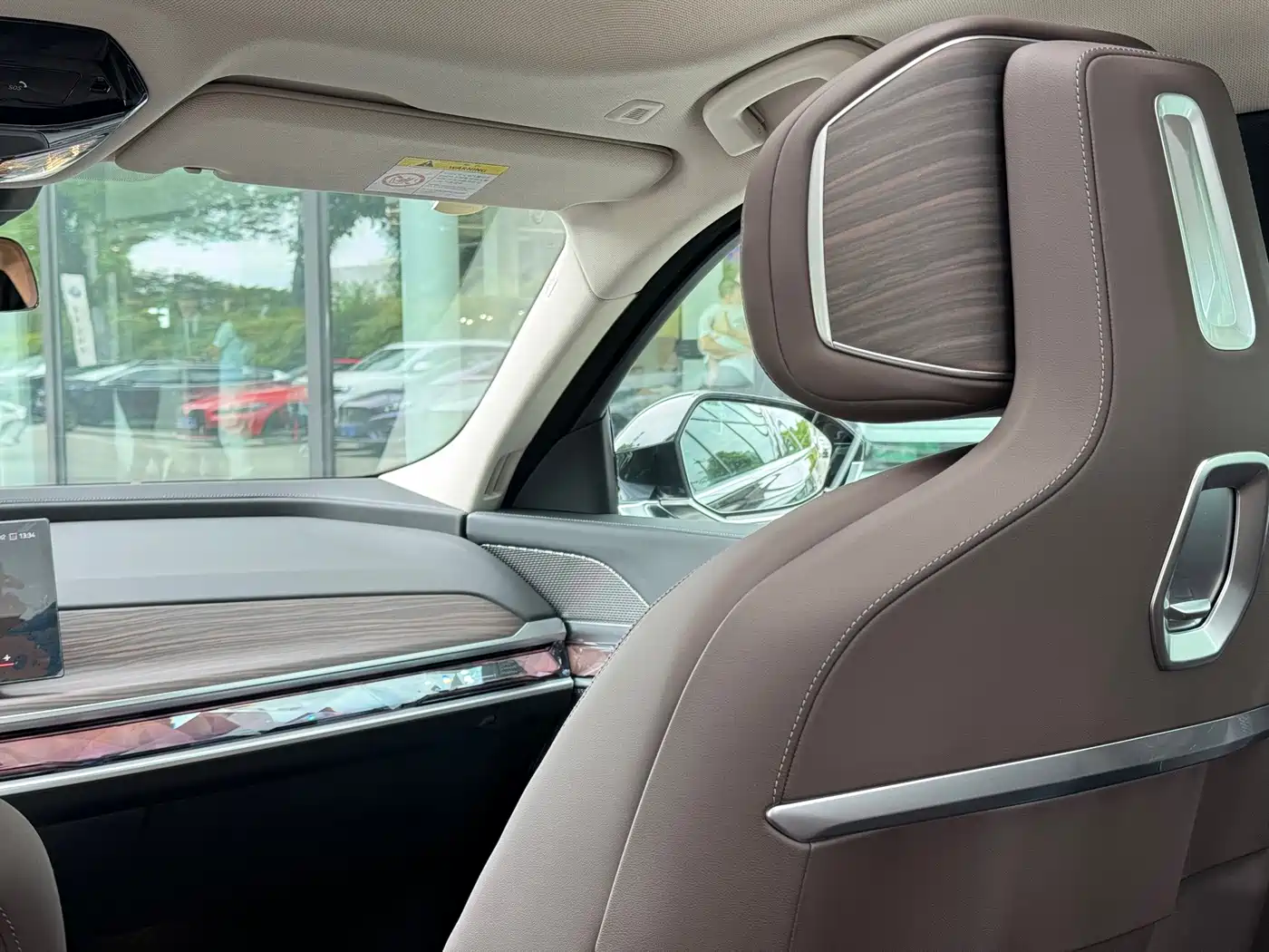 BMW 7 Series 2026 2023 Model 740Li Leading M Sport Package