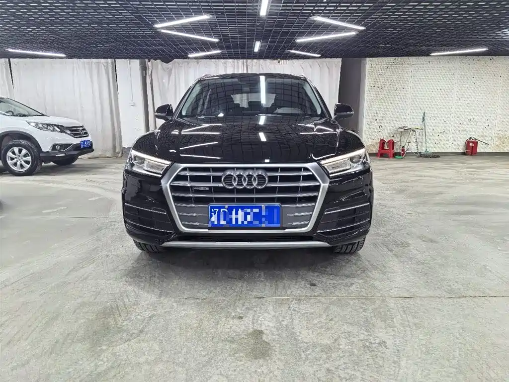 Audi Q5L 2018 40 TFSI Prestige Progressive (China V) фото 2