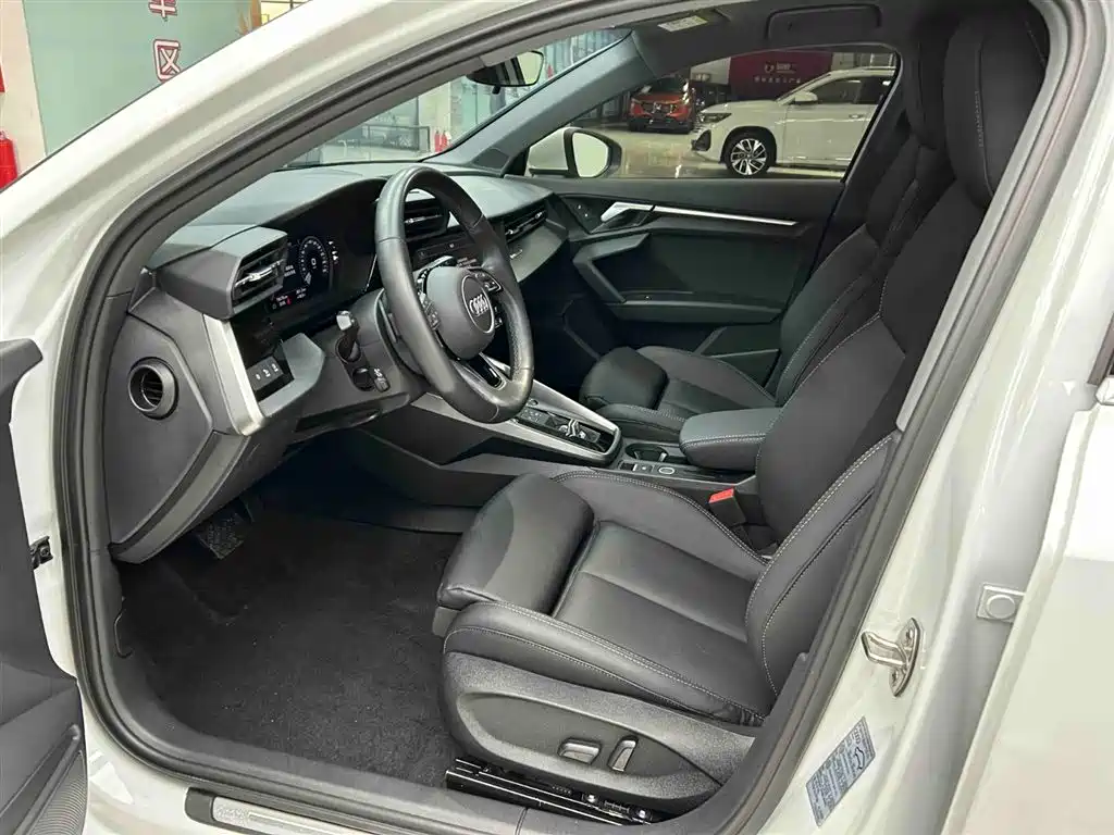Audi A3 2023 Sportback 35 TFSI Progressive Sport фото 10