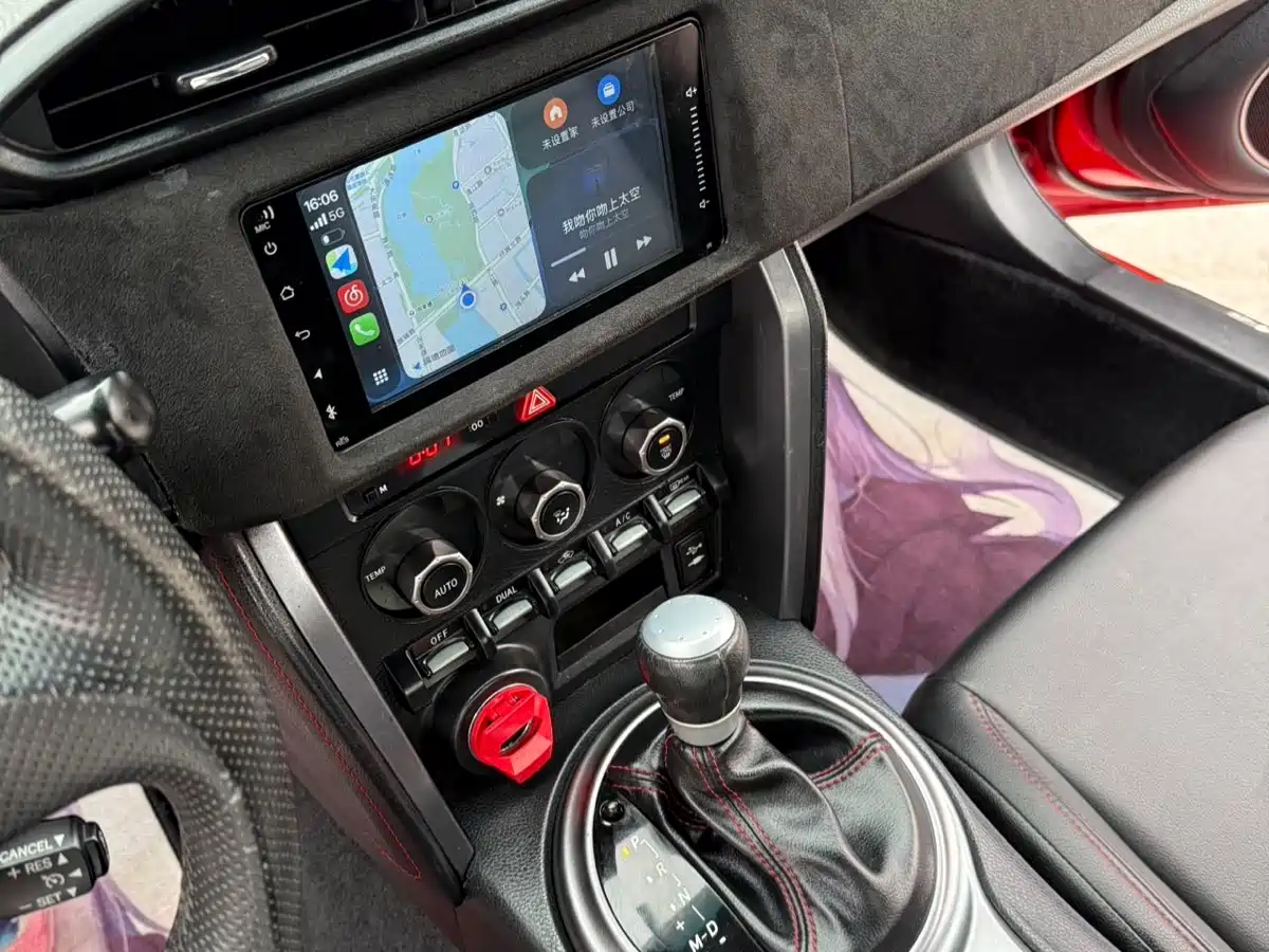 Toyota 86 2013 2.0L Automatic Luxury фото 9