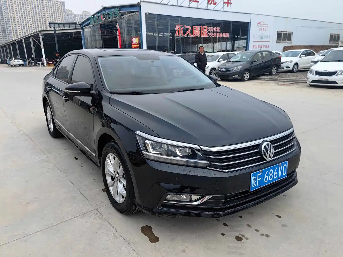 Volkswagen Passat 2017 280TSI DSG Prestige фото 3