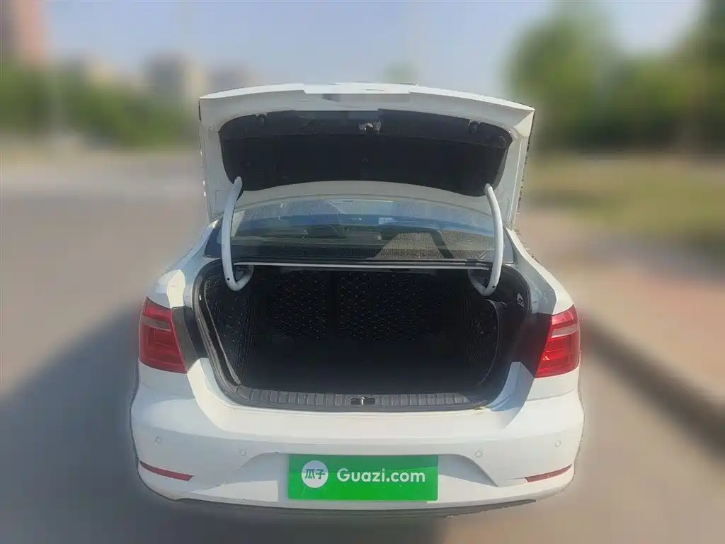 Volkswagen Bora 2015 Quality Edition 1.6L Automatic Comfort фото 10