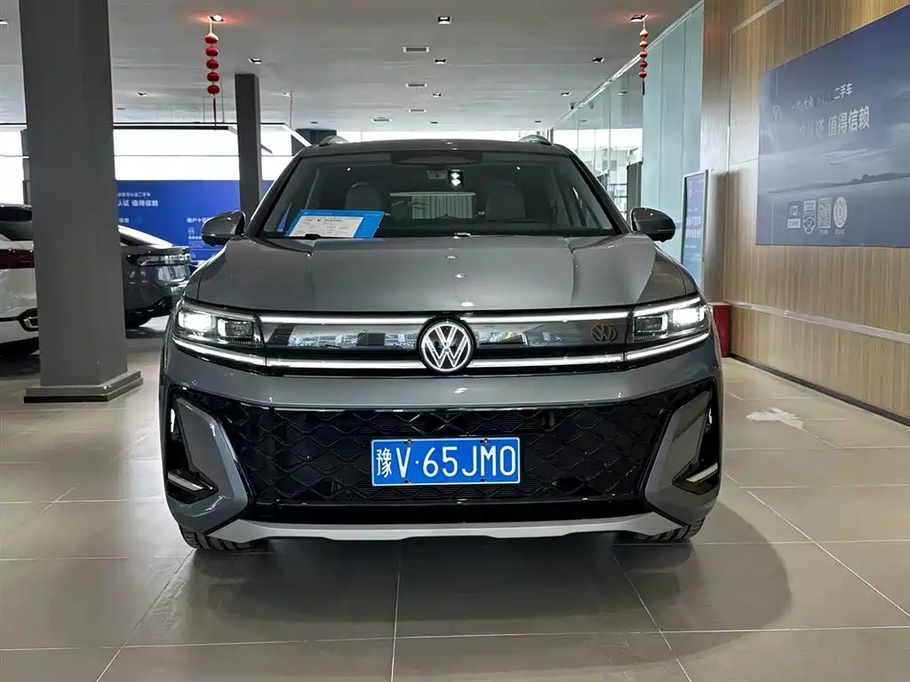 Volkswagen Talagon 2025 450TSI R-Line 6-Seater фото 2