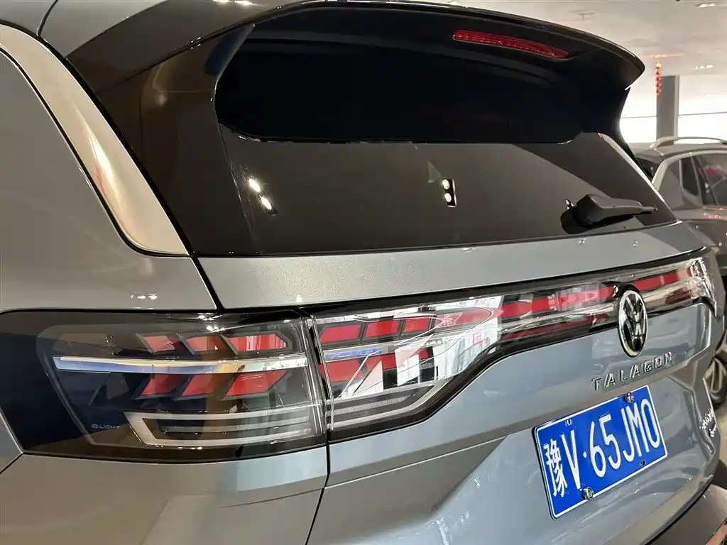 Volkswagen Talagon 2025 450TSI R-Line 6-Seater фото 16