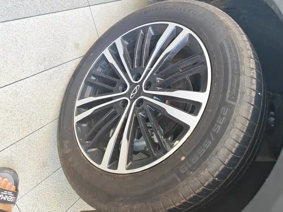 Chery Tiggo 9 2026 2026 9X 2.0T FWD Luxury