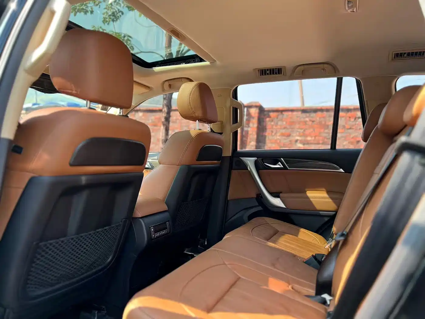 Haval H9 2015 2.0T 4WD Luxury 7-Seater фото 12