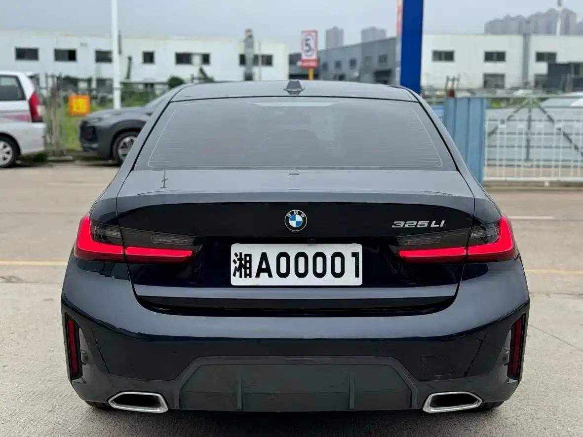 BMW 3 Series 2023 325Li xDrive M Sport Package фото 5