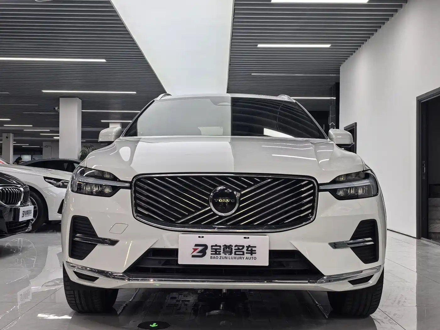 Volvo XC60 2025 2025 B5 AWD Smart Luxury Edition