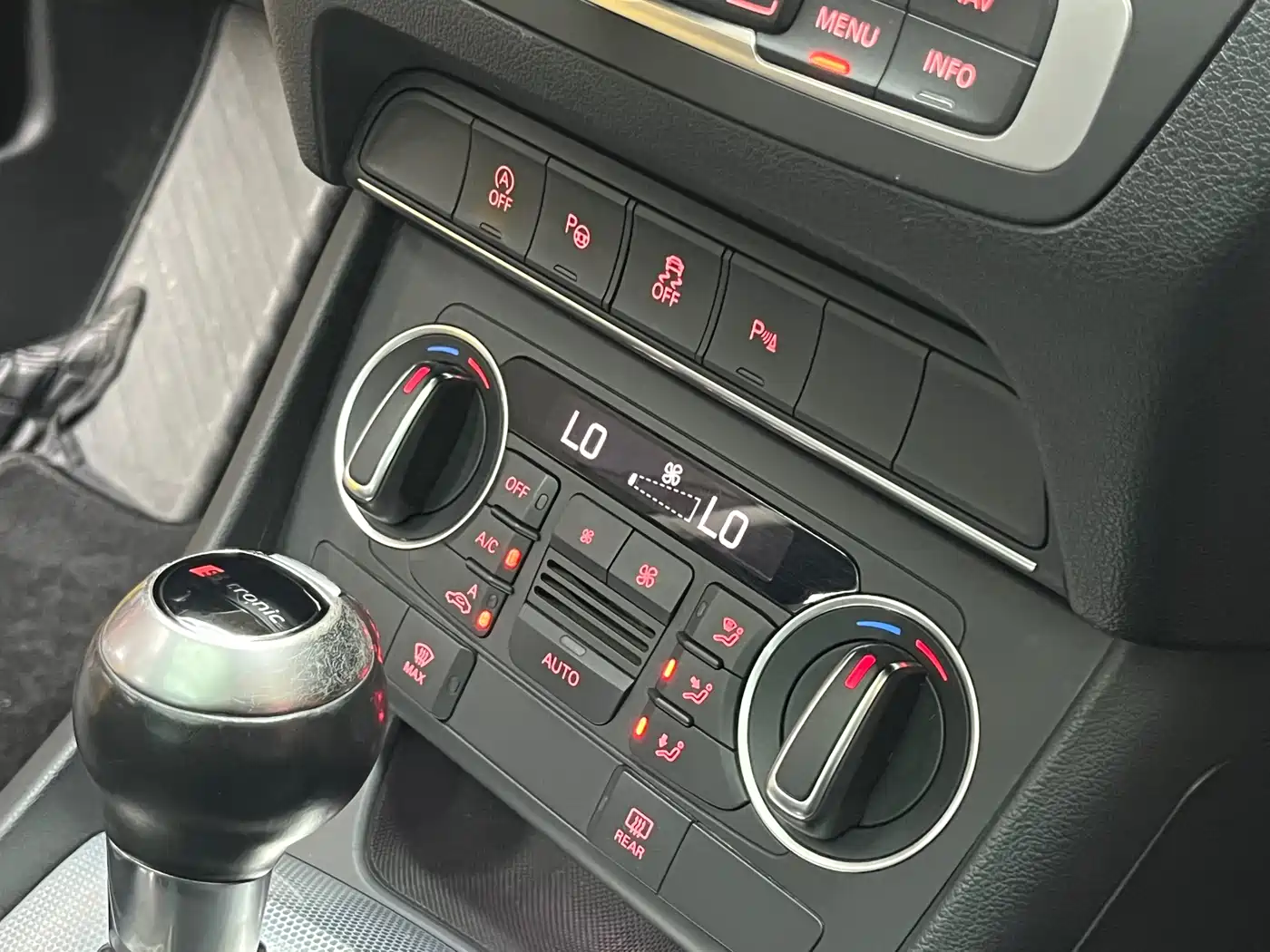 Audi Q3 2016 35 TFSI Style фото 22