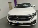 Photo 3 - Volkswagen Sagitar